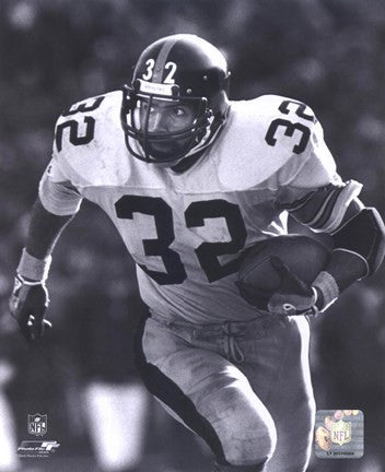 Franco Harris - Rushing With Ball (B&W)