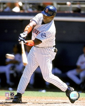 Tony Gwynn - 1999 Batting Action