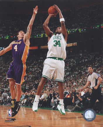 Paul Pierce, Game 1 of the 2008 NBA Finals; Action #2