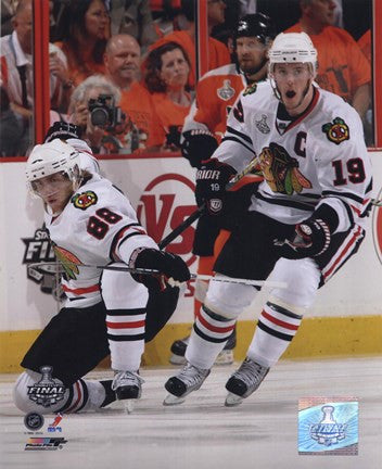 Patrick Kane & Jonathan Toews 2009-10 NHL Stanley Cup Finals Game 3 Action (#11)