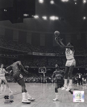 Michael Jordan University of North Carolina Game winning basket in the 1982 NCAA Finals against Georgetown Vertical Action