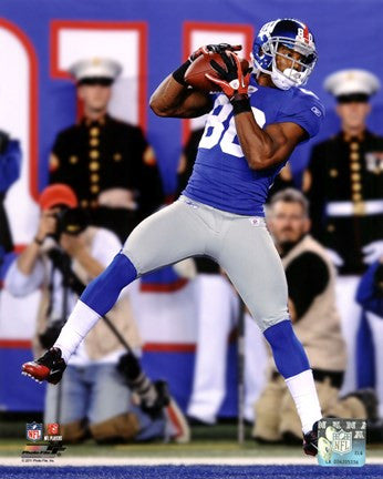 Victor Cruz 2011 Action