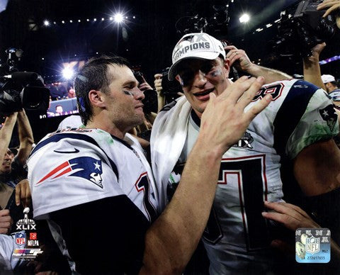 Tom Brady & Rob Gronkowski Celebrate Winning Super Bowl XLIX